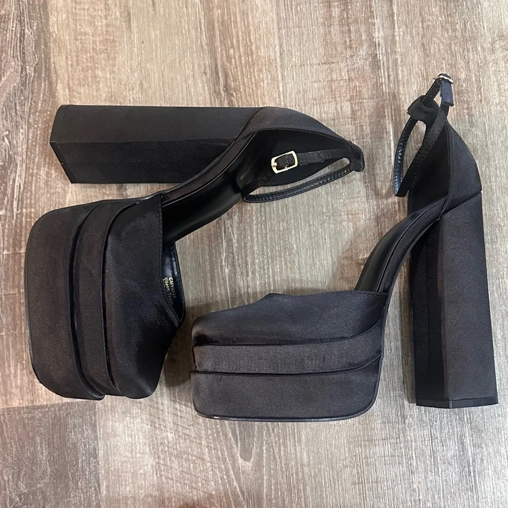 PrettyLittleThing Black Satin Square Toe Double Platform Heeled Sandals